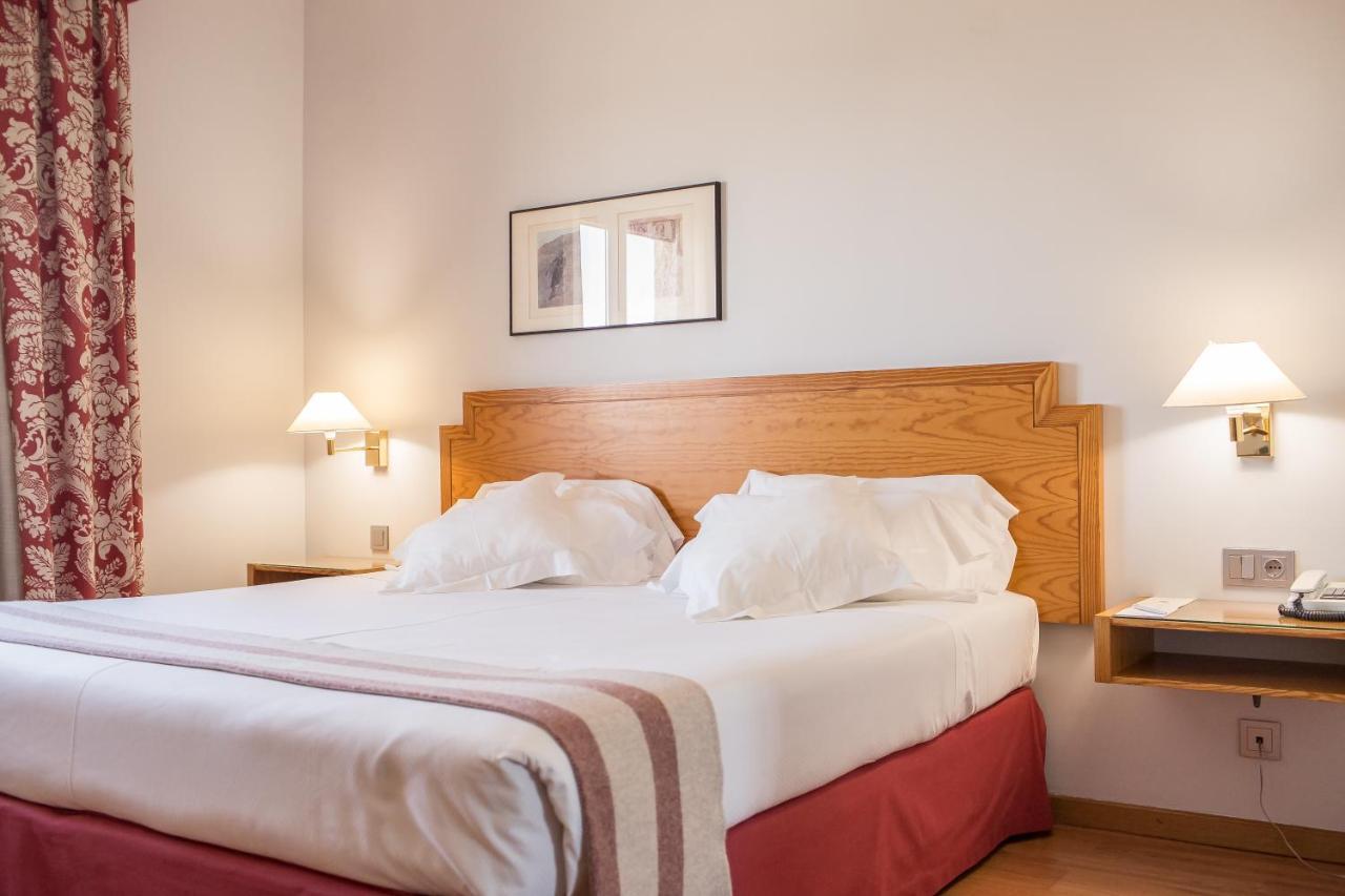 Hotel Vegas Altas Дон-Бенито Экстерьер фото